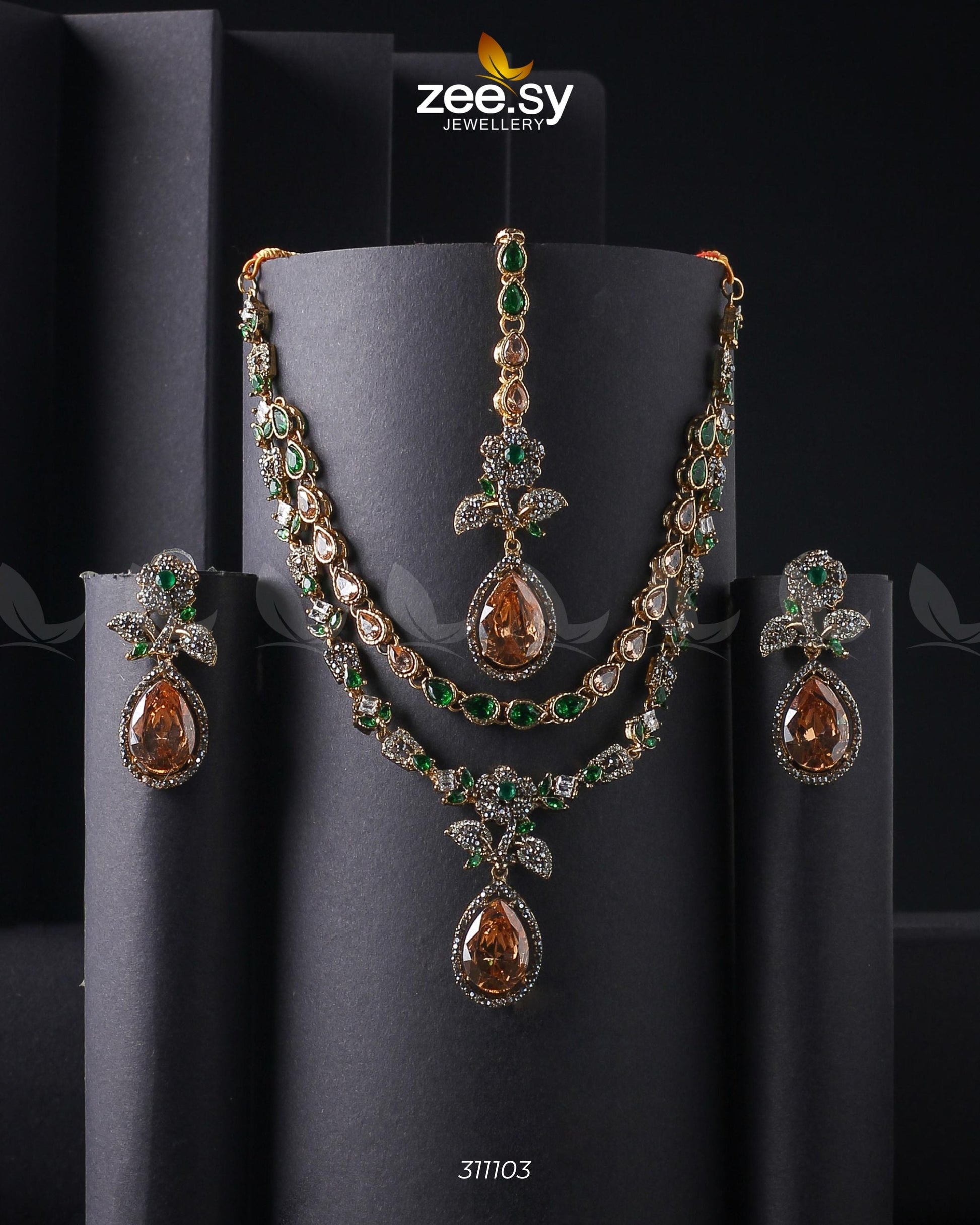 Amelia Necklace Set Champagne & Green