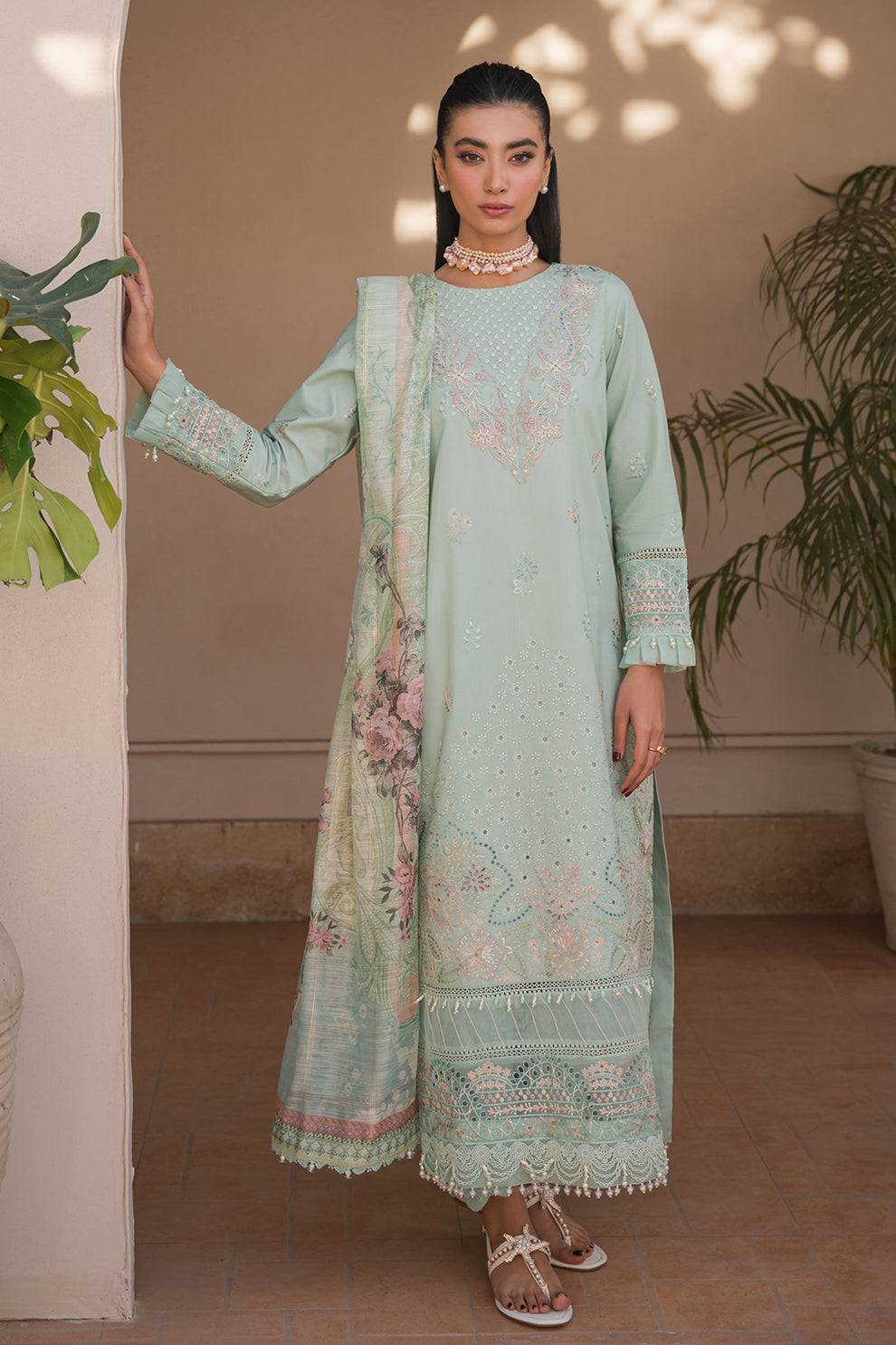 Neeshay | Symphony Luxury Lawn 24 | Melody - Pakistani Designer Dress - by Neeshay | Type: Luxury - 100% Original at Saira Sultan
