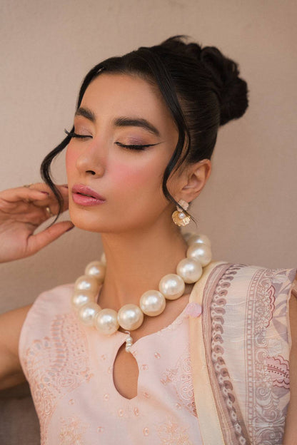 Neeshay | Symphony Luxury Lawn 24 | Whispers - Pakistani Designer Dress - by Neeshay | Type: Luxury - 100% Original at Saira Sultan