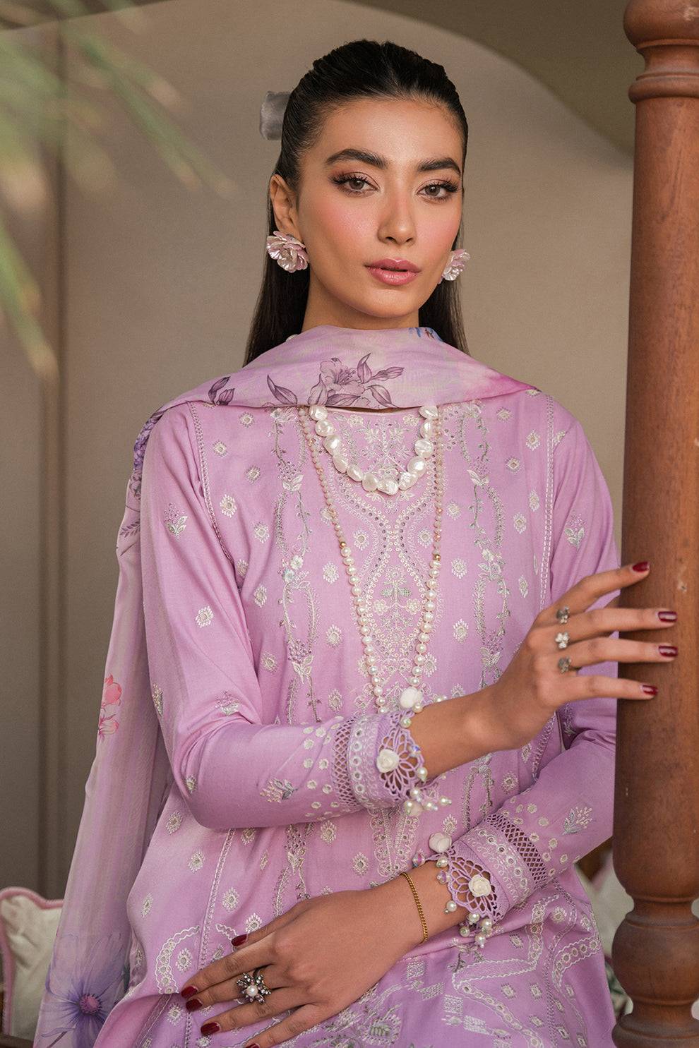 Neeshay | Symphony Luxury Lawn 24 | Serenade - Pakistani Designer Dress - by Neeshay | Type: Luxury - 100% Original at Saira Sultan