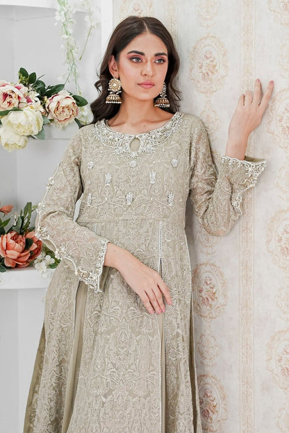 Panache | Pret | Neutral Oasis M