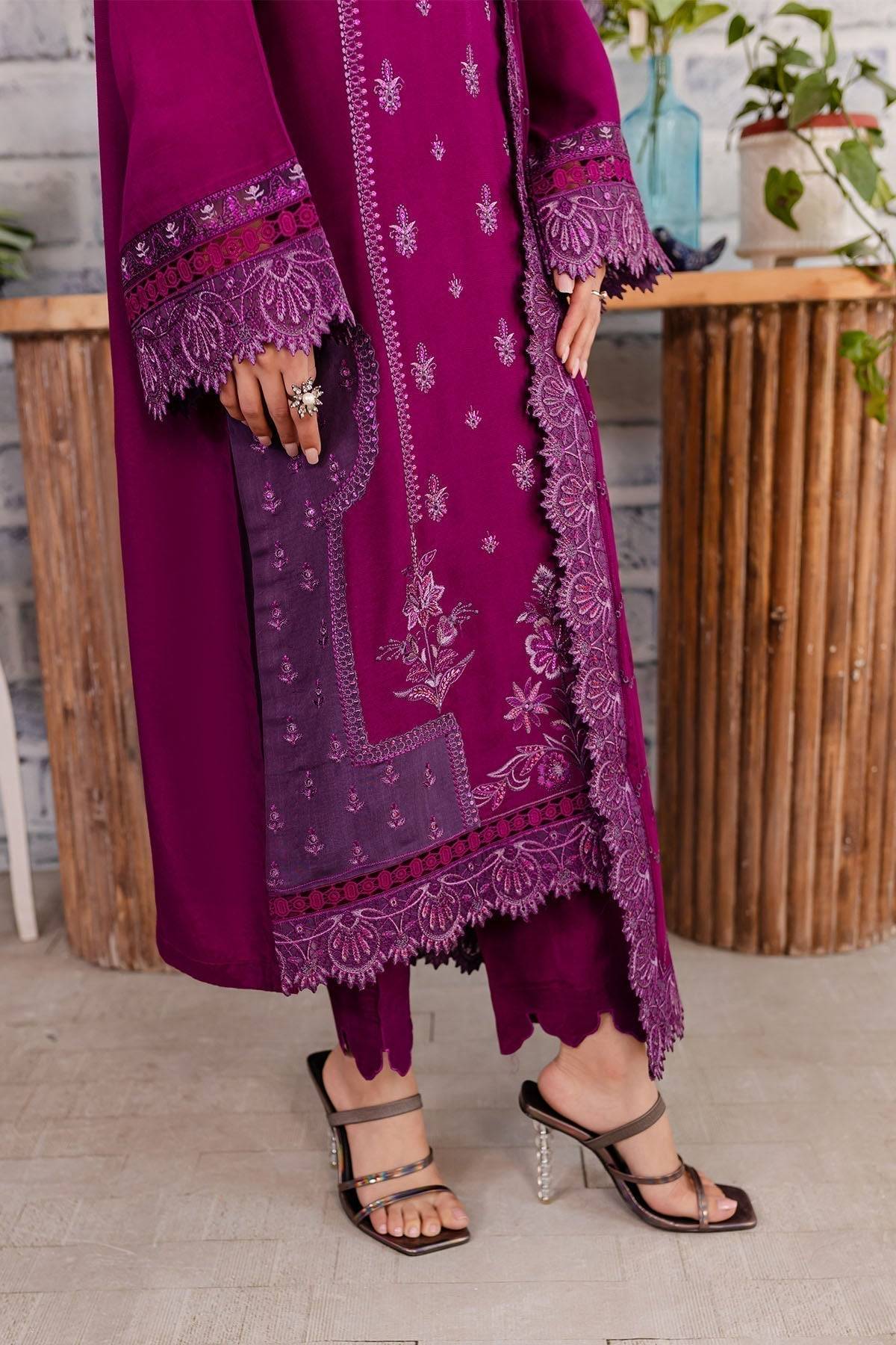 Nureh | Shades Of Summer | NP-494 - Pakistani Designer Dress - by Nureh | Type: Formal - 100% Original at Saira Sultan