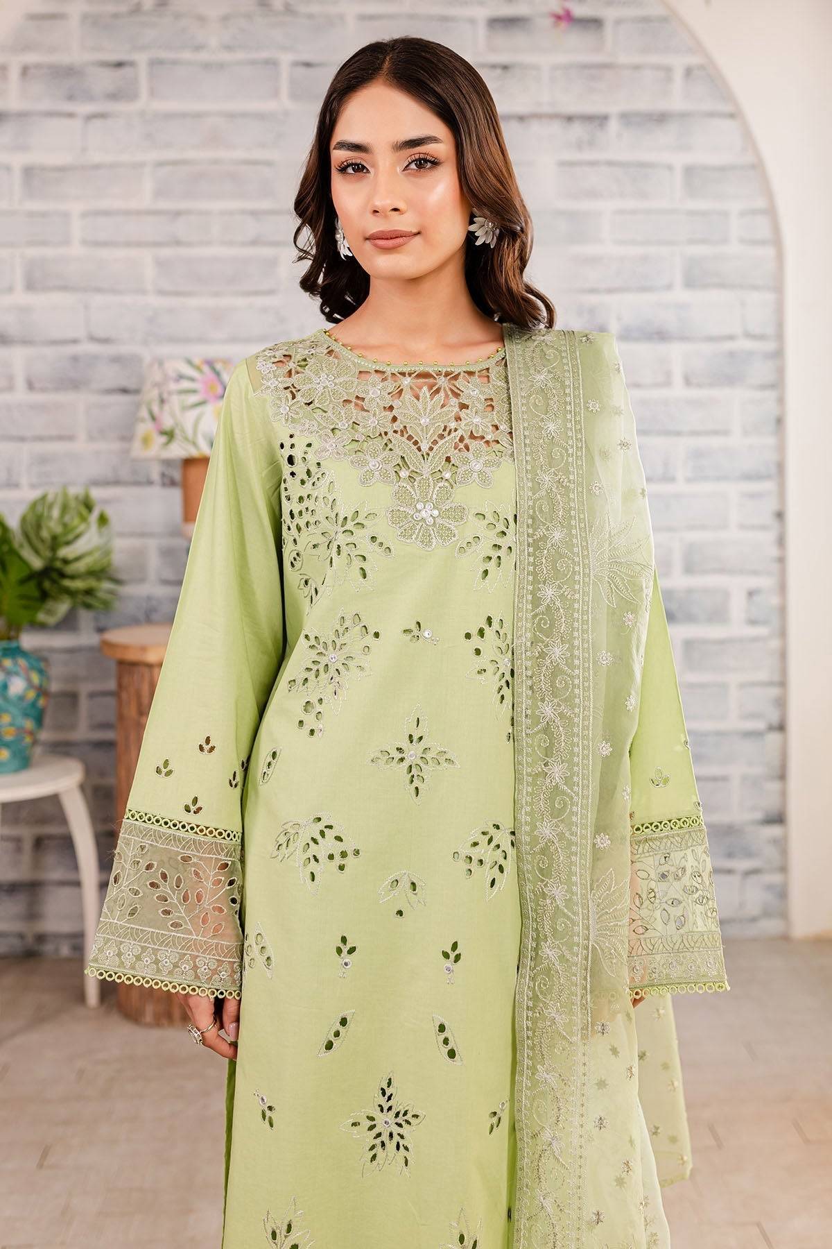 Nureh | Shades Of Summer | NP-490 - Pakistani Designer Dress - by Nureh | Type: Luxury - 100% Original at Saira Sultan