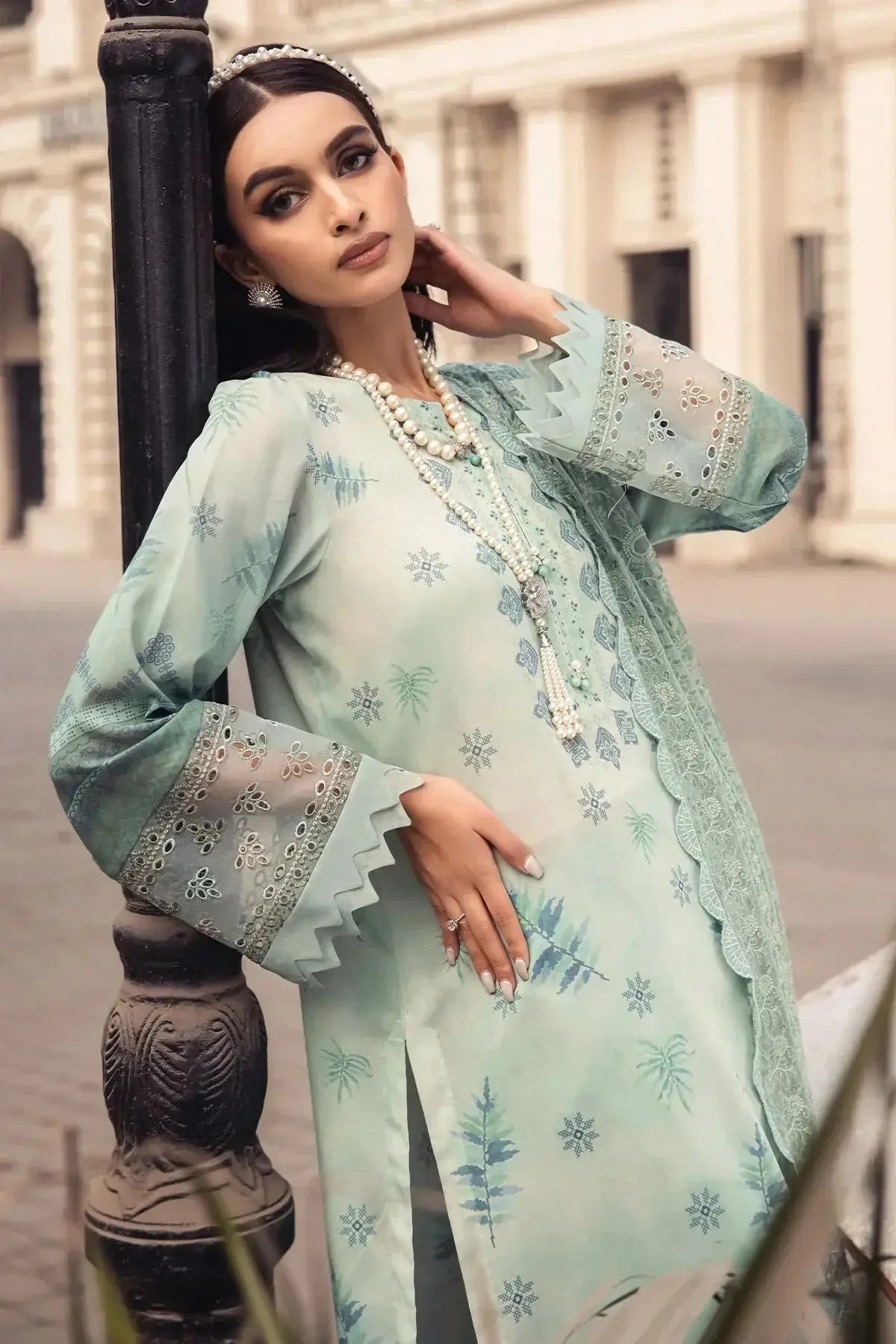 Nureh | Swiss Prints | NS-118 - Pakistani Designer Dress - by Nureh | Type: Luxury - 100% Original at Saira Sultan