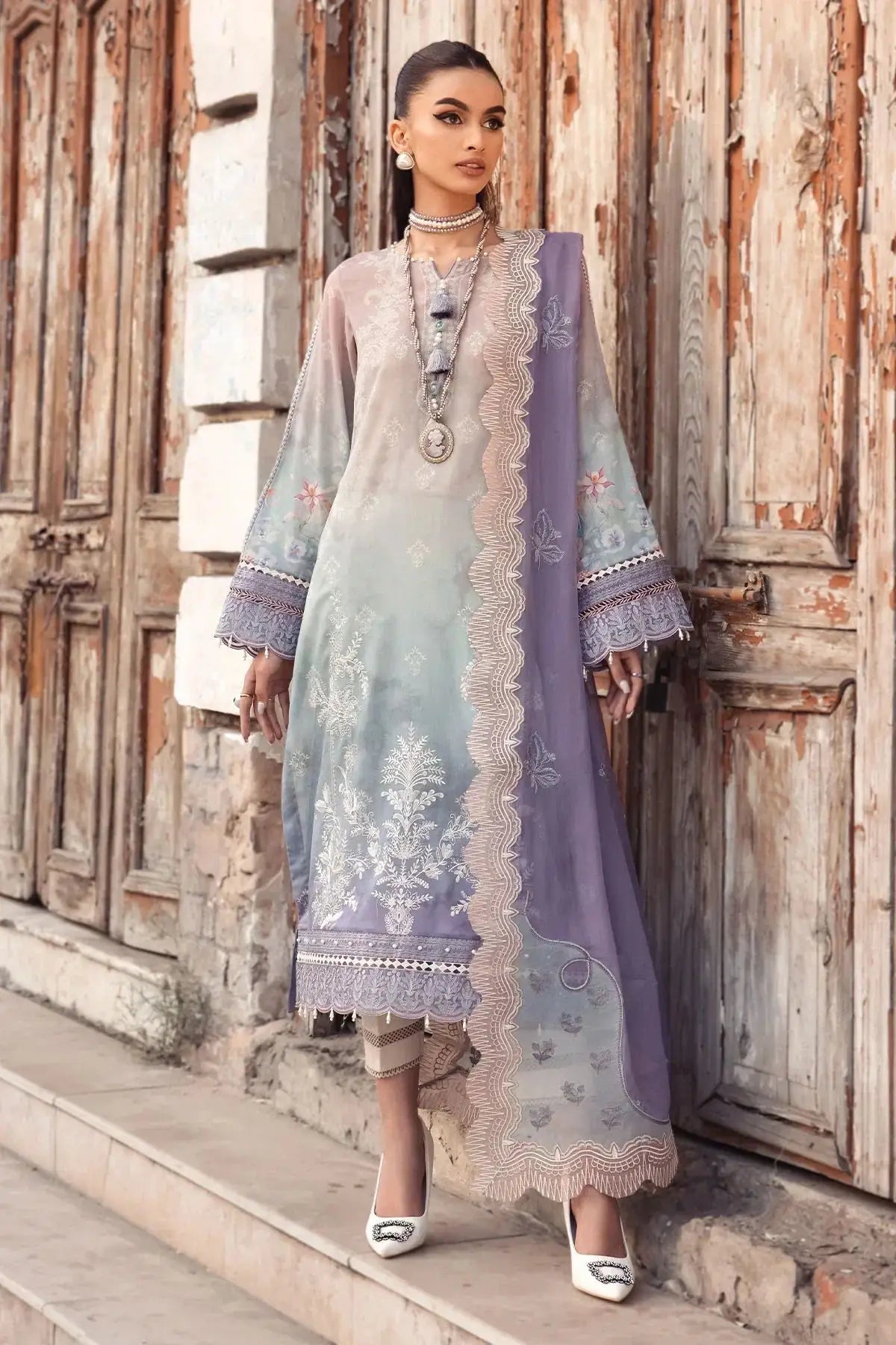 Nureh | Swiss Prints | NS-121 - Pakistani Designer Dress - by Nureh | Type: Luxury - 100% Original at Saira Sultan