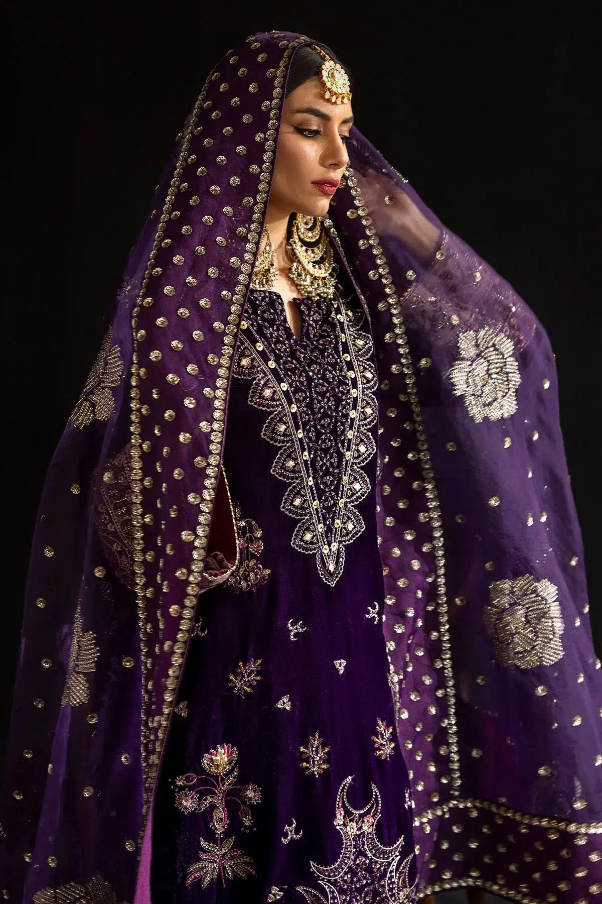 Nureh | Maya Velvet 23 | Rumeli - Pakistani Designer Dress - by Nureh | Type: Formal - 100% Original at Saira Sultan