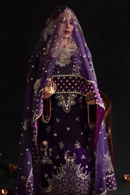 Nureh | Maya Velvet 23 | Rumeli - Pakistani Designer Dress - by Nureh | Type: Formal - 100% Original at Saira Sultan