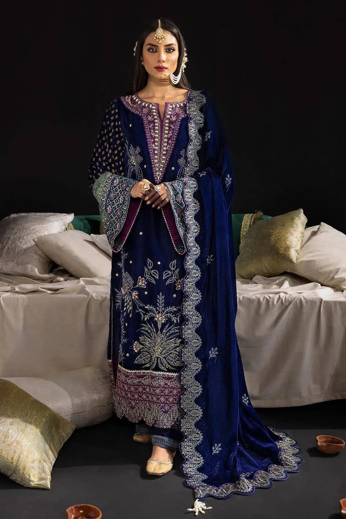 Nureh | Maya Velvet 23 | Nooreza - Pakistani Designer Dress - by Nureh | Type: Formal - 100% Original at Saira Sultan