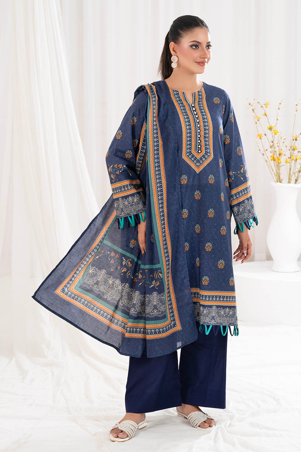 Gul Ahmed | Summer Special 25 | CLP-52211 XS Navy Lawn