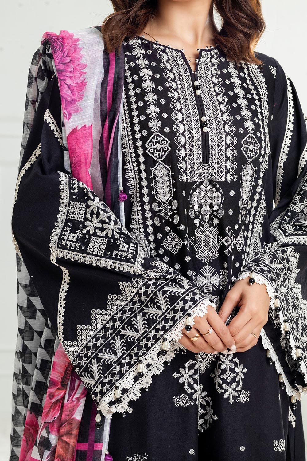 Gul Ahmed | Festive Capsule 25 | SP-52043 Custom Size Black Lawn