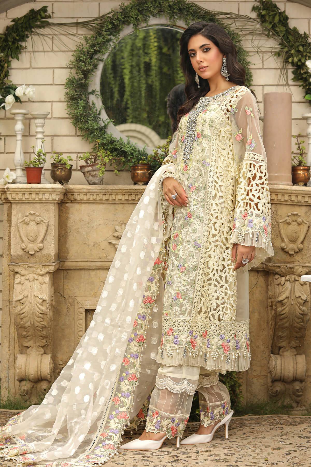 Raeesa Premium | Wajadan Wedding Formals | WD-8 Ivory - Pakistani Designer Dress - by Raeesa Premium | Type: Bridal - 100% Original at Saira Sultan