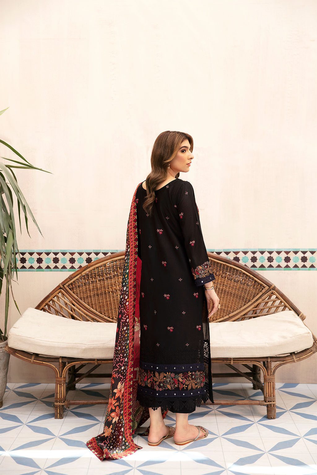 Ramsha | Andaaz Collection | Z-1005 S Black Lawn