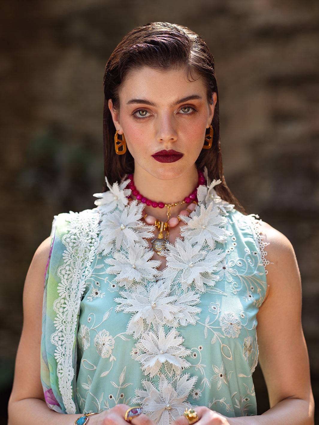 Roheenaz | Dahlia Embroidered Lawn 24 | Zinnia - Pakistani Designer Dress - by Roheenaz | Type: Luxury - 100% Original at Saira Sultan