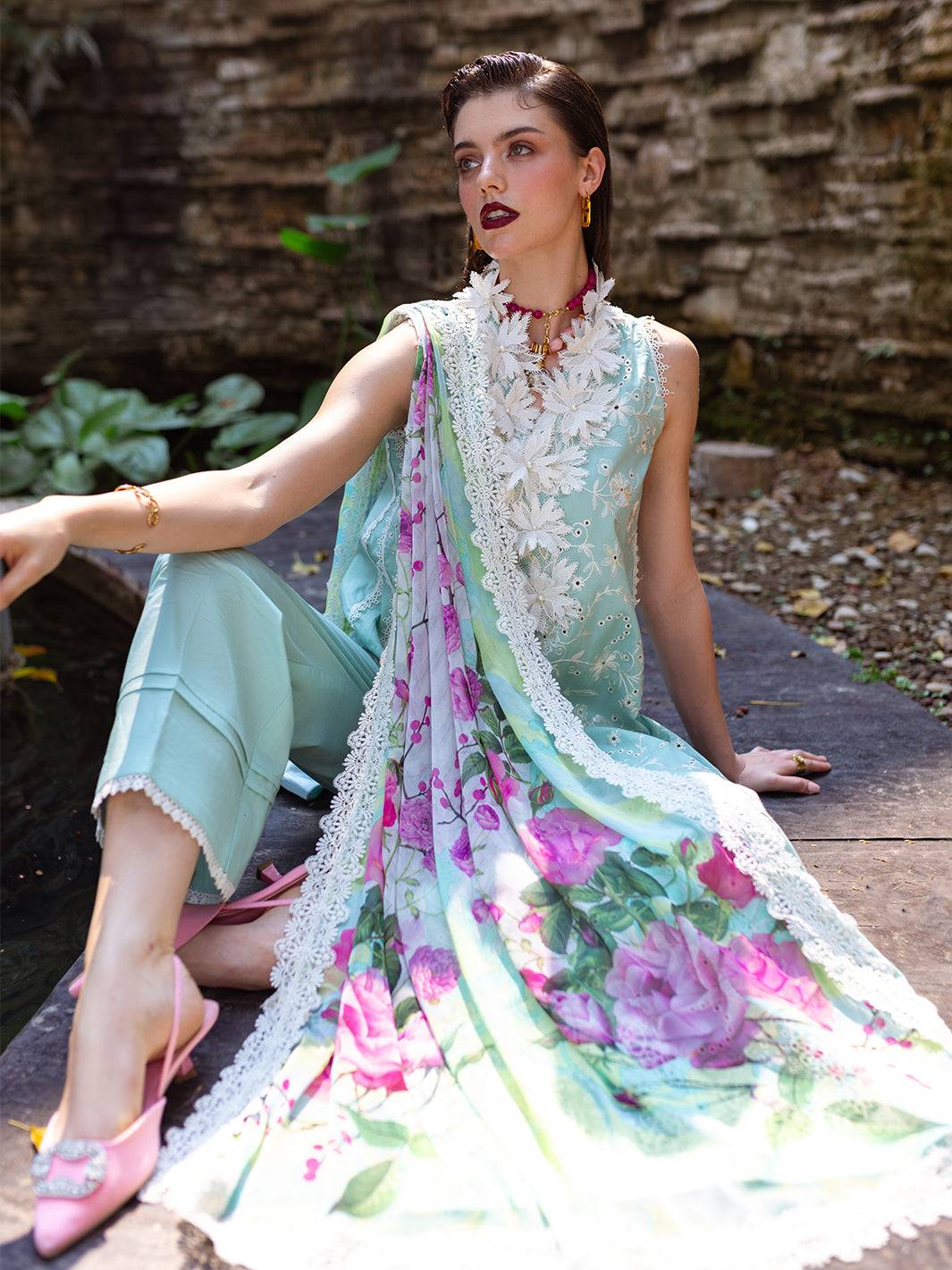 Roheenaz | Dahlia Embroidered Lawn 24 | Zinnia - Pakistani Designer Dress - by Roheenaz | Type: Luxury - 100% Original at Saira Sultan