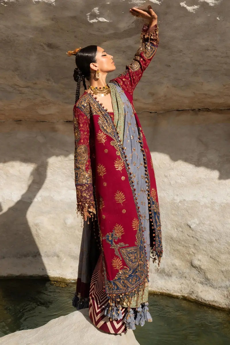 Sana Safinaz | Winter Luxury 23 | S231-003B-CP - Pakistani Designer Dress - by Sana Safinaz | Type: Luxury - 100% Original at Saira Sultan