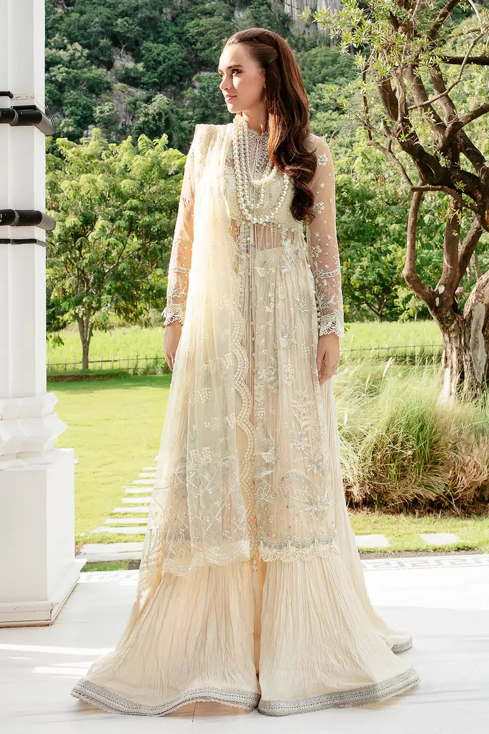 Saad Shaikh | Luminous Formals 23 | OAI - Pakistani Designer Dress - by Saad Shaikh | Type: Formal - 100% Original at Saira Sultan