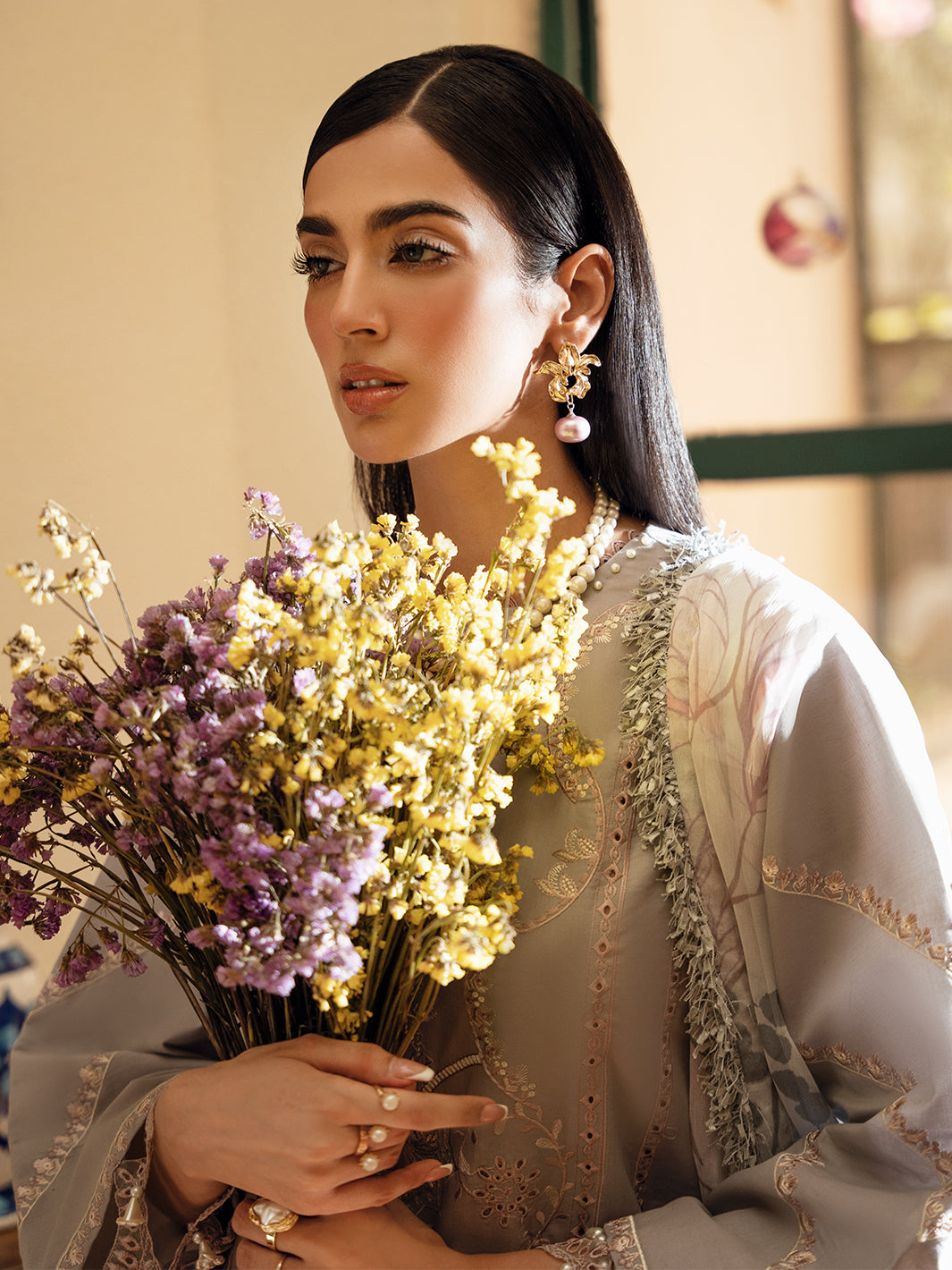 Izel | Dastak Luxury Lawn | SAAYE L Gray Lawn