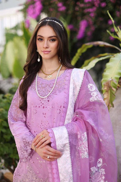 Noor by Saadia Asad | Luxury Chikankari Lawn24 | D9-A Pink - Pakistani Designer Dress - by Noor by Saadia Asad | Type: Luxury - 100% Original at Saira Sultan