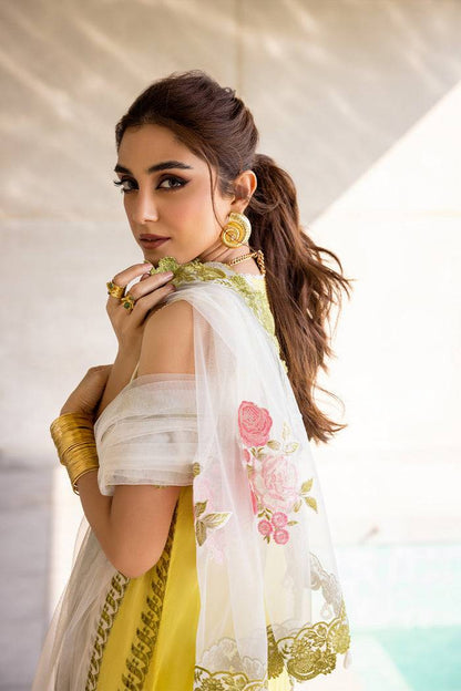 Saira Rizwan | Luxury Lawn 24 | TIFFANY - SRLL24-03 - Pakistani Designer Dress - by Saira Rizwan | Type: Luxury - 100% Original at Saira Sultan