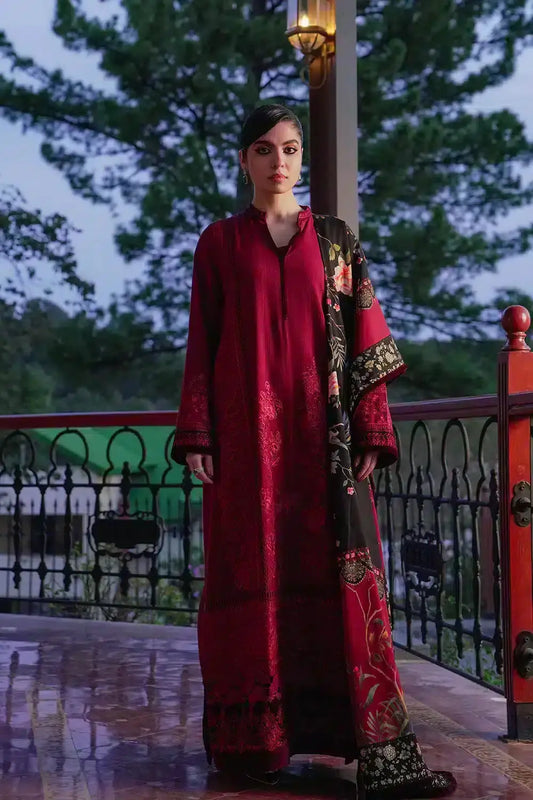 Saira Rizwan | Winter 23 | SOHA SR-08 - Pakistani Designer Dress - by Saira Rizwan | Type: Luxury - 100% Original at Saira Sultan