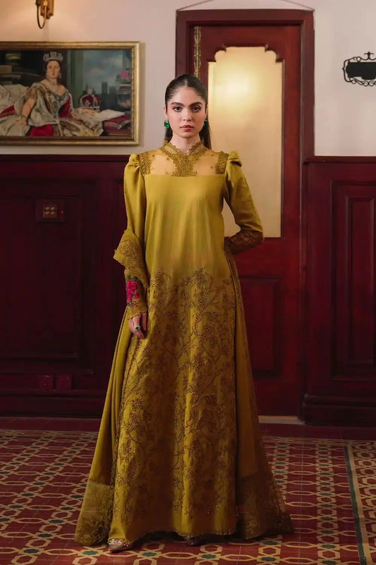 Saira Rizwan | Winter 23 | INAYA SR-03 - Pakistani Designer Dress - by Saira Rizwan | Type: Luxury - 100% Original at Saira Sultan