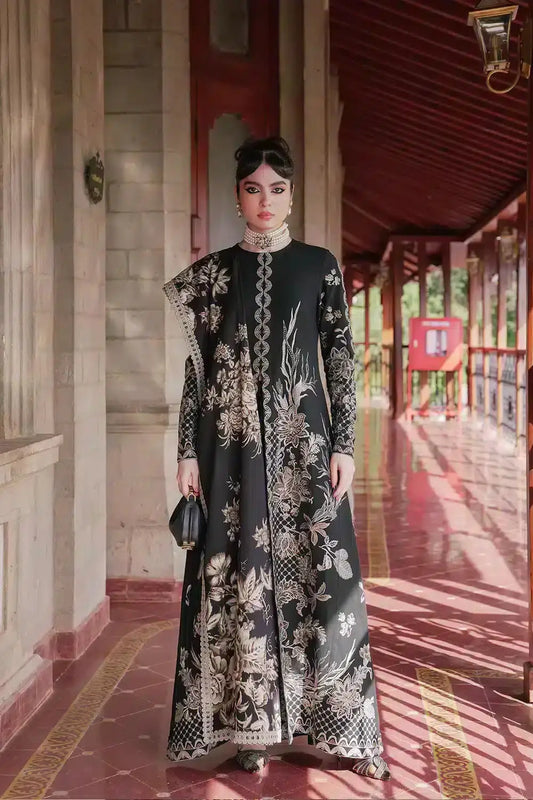 Saira Rizwan | Winter 23 | SALINA SR-05 - Pakistani Designer Dress - by Saira Rizwan | Type: Luxury - 100% Original at Saira Sultan