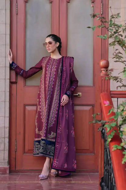 Saira Rizwan | Winter 23 | ZAYNEM SR-02 - Pakistani Designer Dress - by Saira Rizwan | Type: Luxury - 100% Original at Saira Sultan