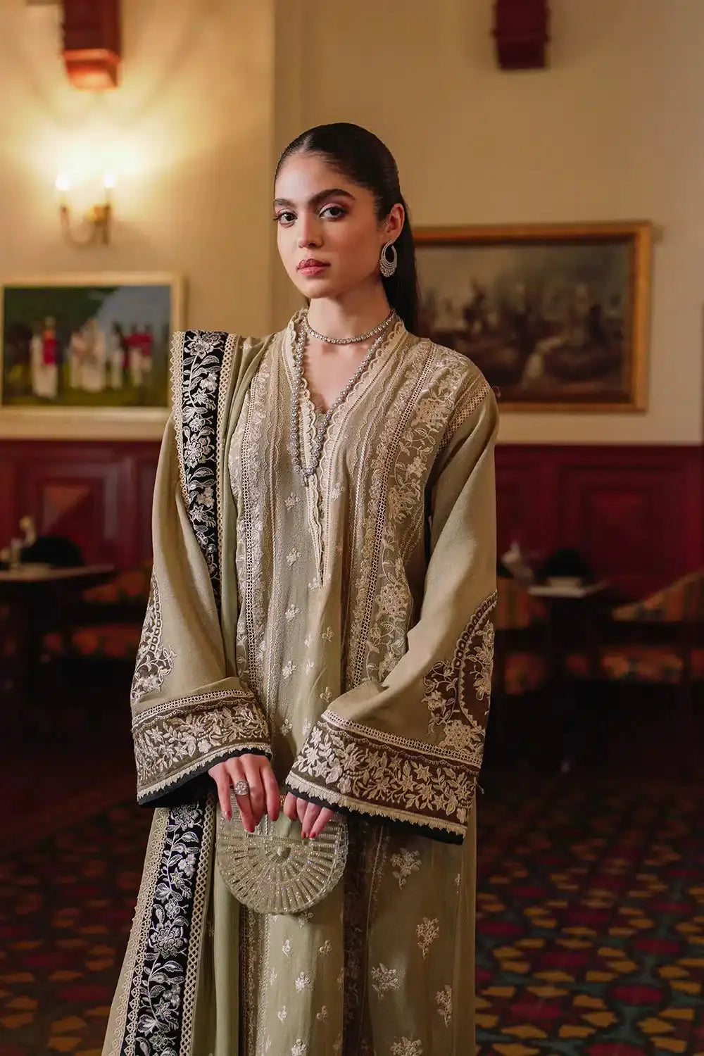 Saira Rizwan | Winter 23 | LAMISA SR-04 - Pakistani Designer Dress - by Saira Rizwan | Type: Luxury - 100% Original at Saira Sultan