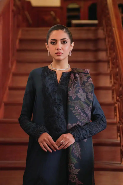 Saira Rizwan | Winter 23 | ZOYA SR-06 - Pakistani Designer Dress - by Saira Rizwan | Type: Luxury - 100% Original at Saira Sultan