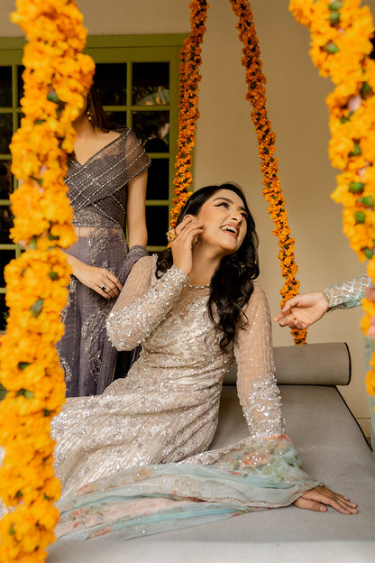 Saira Rizwan | Serafina Festive Formals | Eleteth - Pakistani Designer Dress - by Saira Rizwan | Type: Bridal - 100% Original at Saira Sultan