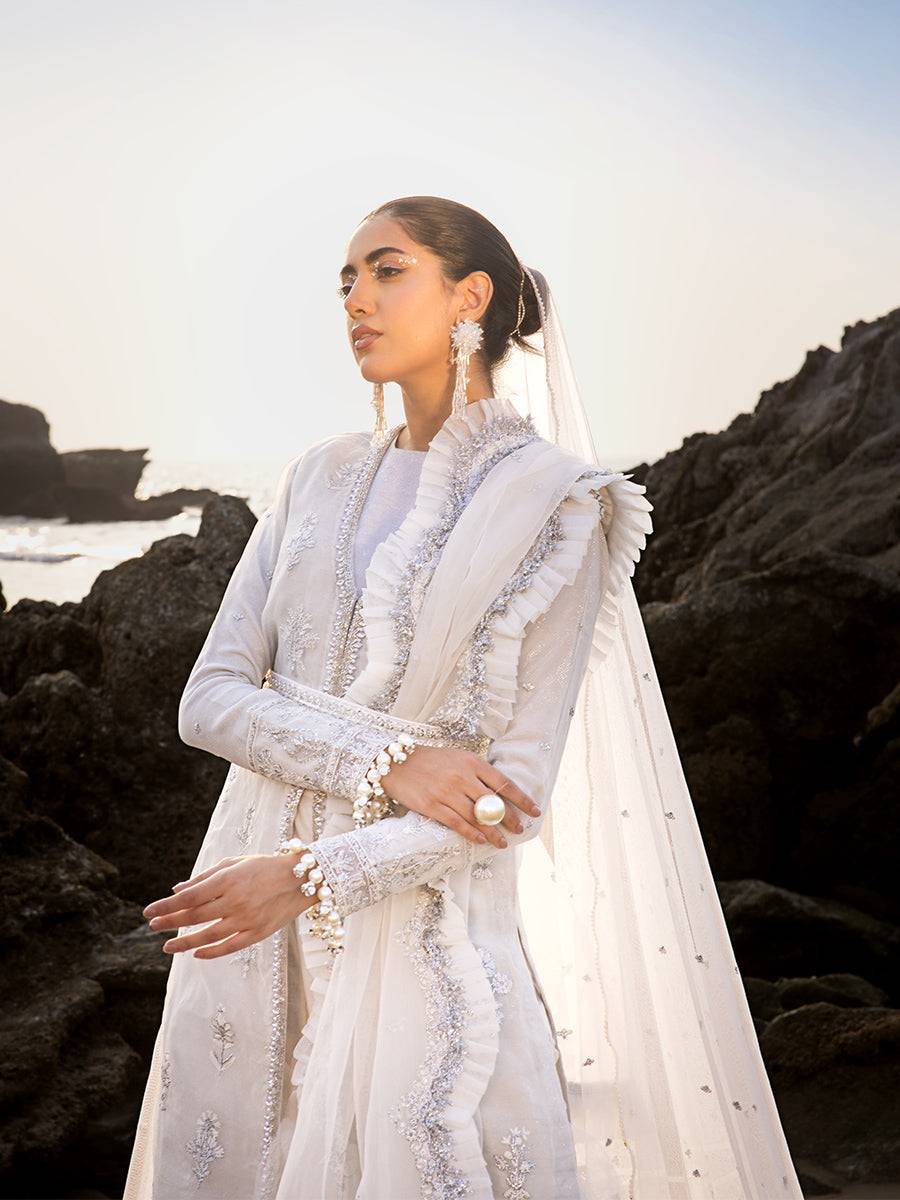 Salitex | Luxury Wear 24 | 33 - Pakistani Designer Dress - by Salitex | Type: Luxury - 100% Original at Saira Sultan