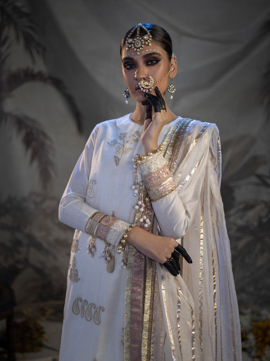 Salitex | Luxury Wear 24 | 37 - Pakistani Designer Dress - by Salitex | Type: Luxury - 100% Original at Saira Sultan