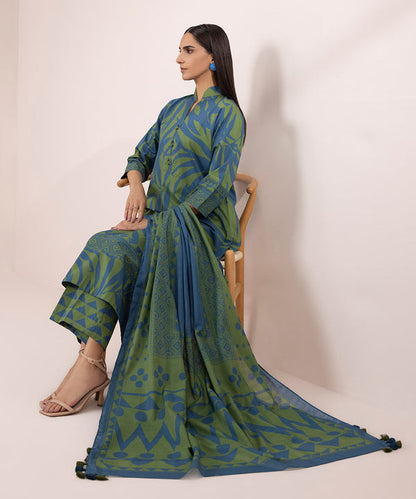 Sapphire | Eid Collection | D112 - Pakistani Designer Dress - by Sapphire | Type: Luxury - 100% Original at Saira Sultan