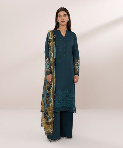 Sapphire | Eid Collection | D101 - Pakistani Designer Dress - by Sapphire | Type: Luxury - 100% Original at Saira Sultan