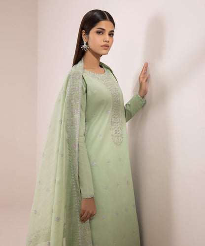 Sapphire | Eid Collection | D124 - Pakistani Designer Dress - by Sapphire | Type: Luxury - 100% Original at Saira Sultan