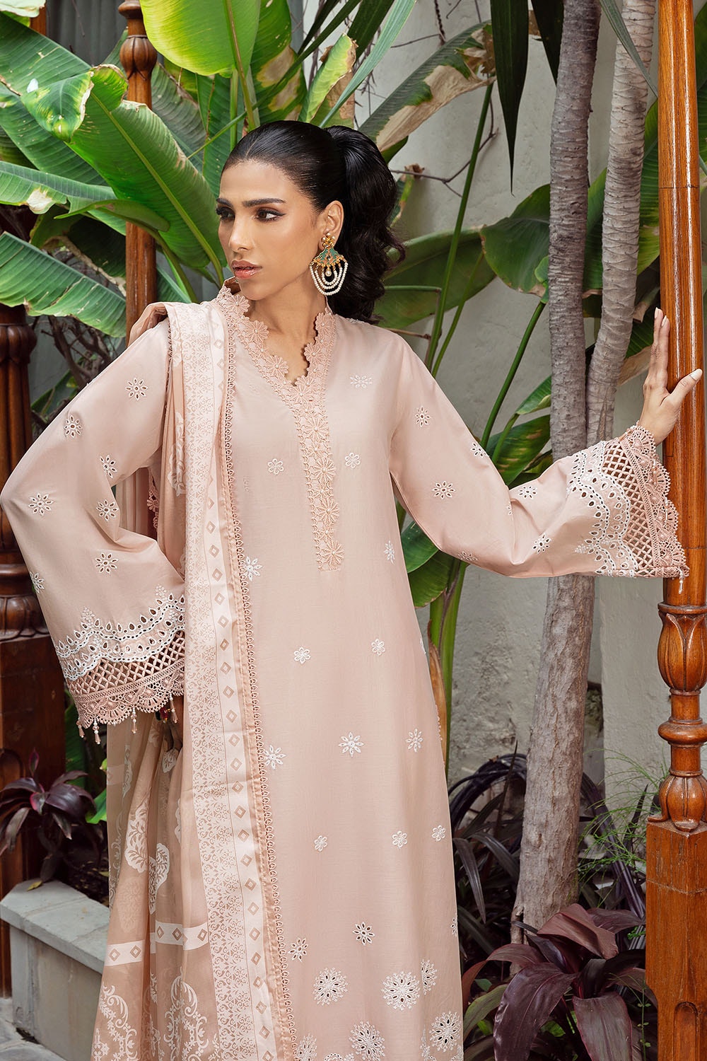 Gul Ahmed | Festive Capsule 25 | SP-52047 XL Pale Peach Lawn