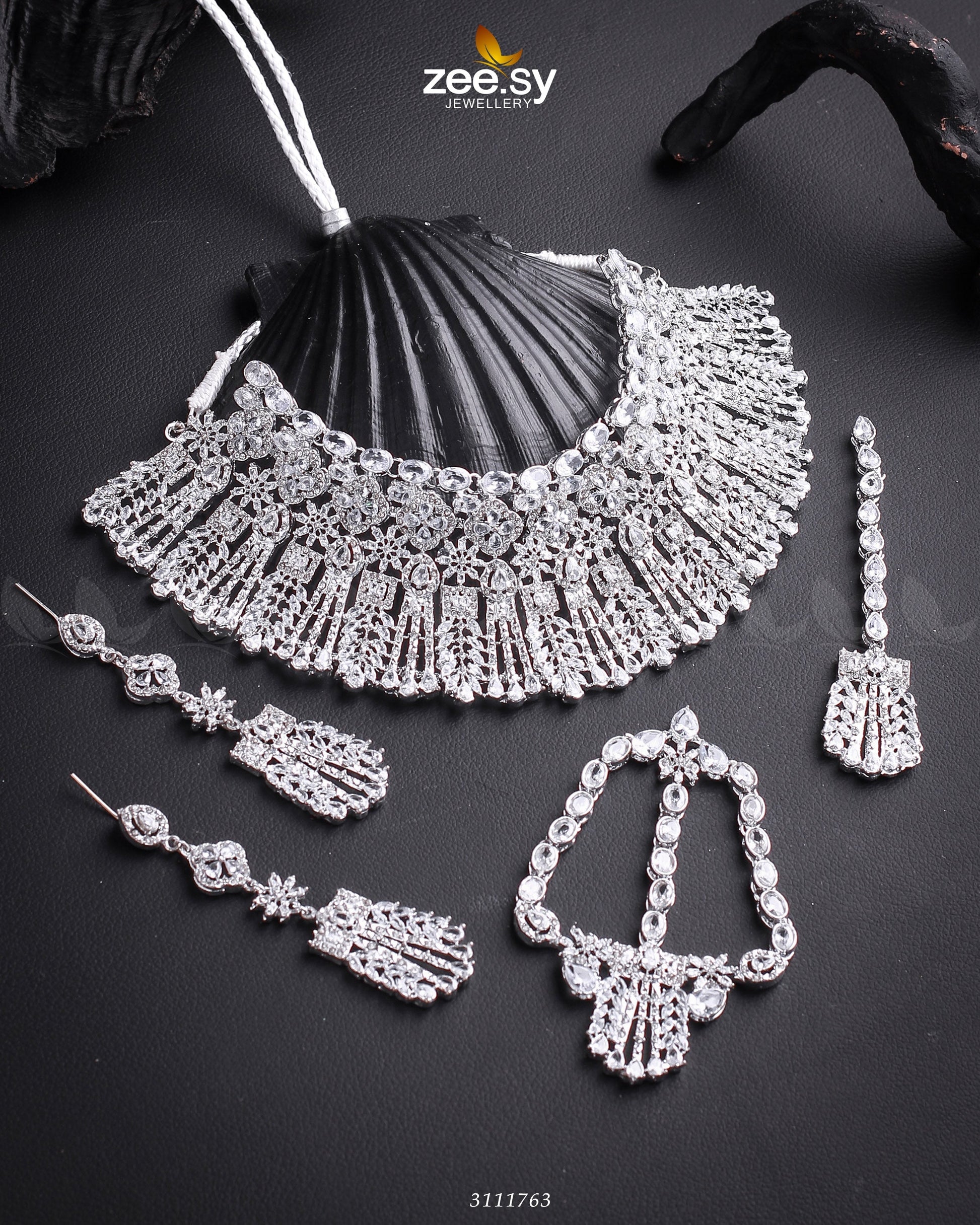 Momina Bridal Sets Silver White