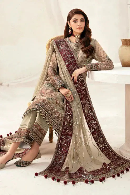 Alizeh | Heer Festive Collection 24 | Aysun - V17D02 - Pakistani Designer Dress - by Alizeh | Type: Formal - 100% Original at Saira Sultan