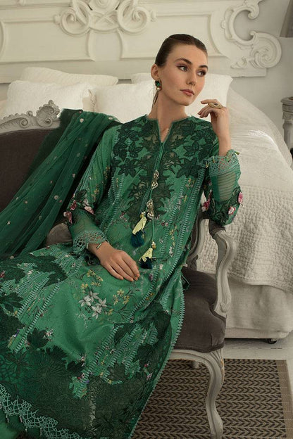 Sobia Nazir | Luxury Lawn 24 | DESIGN 15B - Pakistani Designer Dress - by Sobia Nazir | Type: Luxury - 100% Original at Saira Sultan