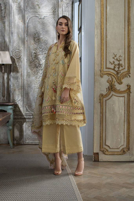 Sobia Nazir | Luxury Lawn 24 | DESIGN 2B - Pakistani Designer Dress - by Sobia Nazir | Type: Luxury - 100% Original at Saira Sultan
