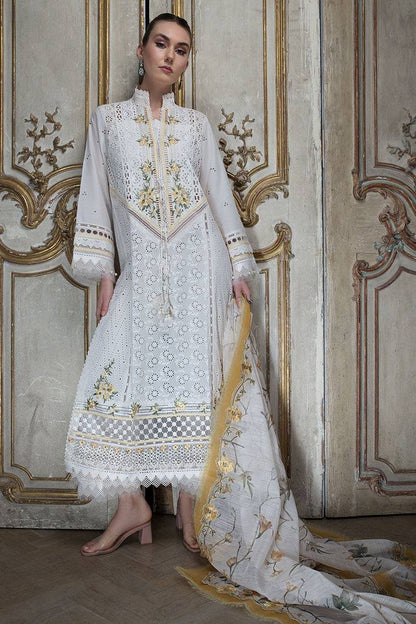 Sobia Nazir | Luxury Lawn 24 | DESIGN 3A - Pakistani Designer Dress - by Sobia Nazir | Type: Luxury - 100% Original at Saira Sultan