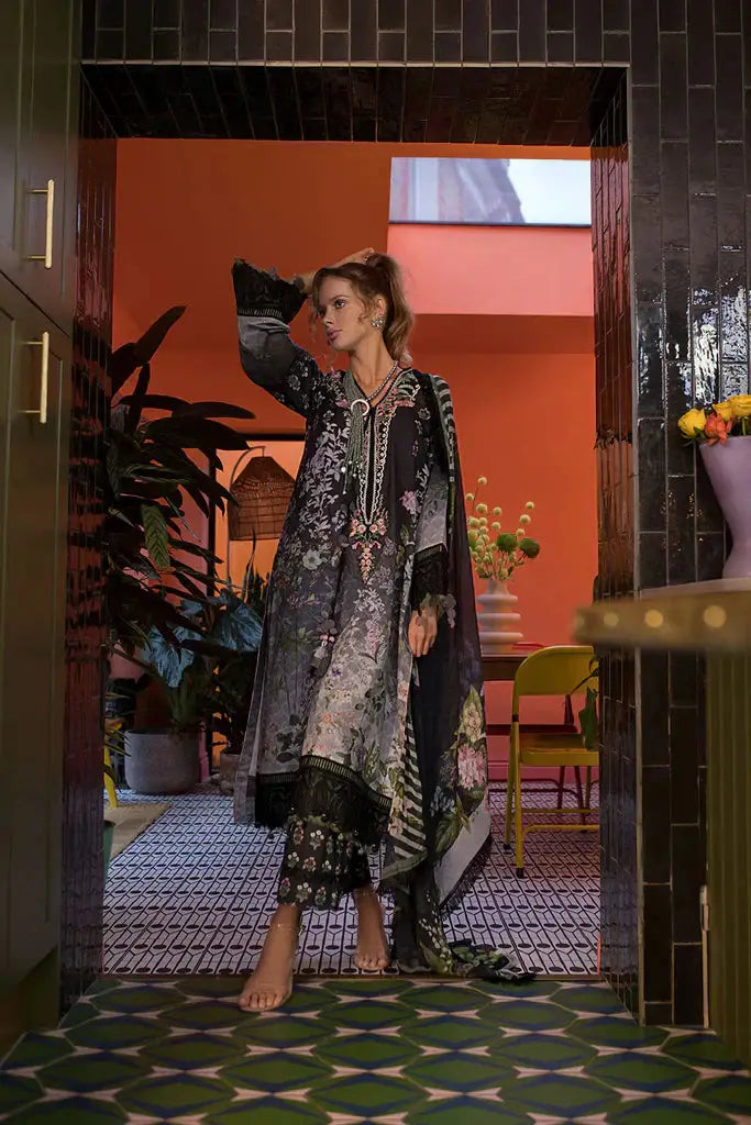 Sobia Nazir | Summer Vital 24 | 7B - Pakistani Designer Dress - by Sobia Nazir | Type: Luxury - 100% Original at Saira Sultan