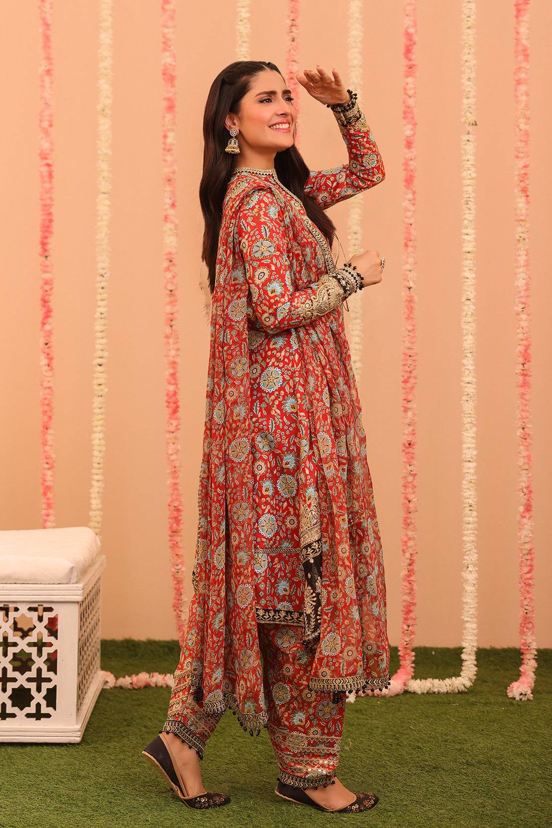 So Kamal | Summer Festive | ART 04 - Pakistani Designer Dress - by So Kamal | Type: Luxury - 100% Original at Saira Sultan