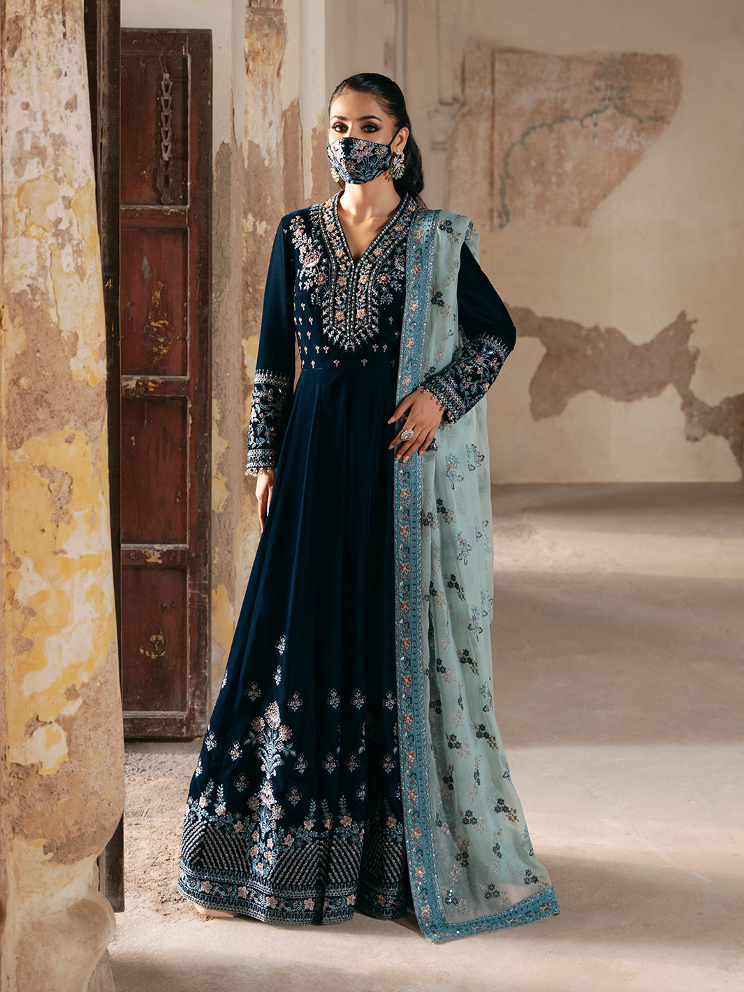 Flossie | Siara Velvet Formals | V-101 XS Teal Blue Velvet