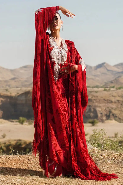 Sana Safinaz | Winter Luxury 23 | V231-001-DD - Pakistani Designer Dress - by Sana Safinaz | Type: Luxury - 100% Original at Saira Sultan