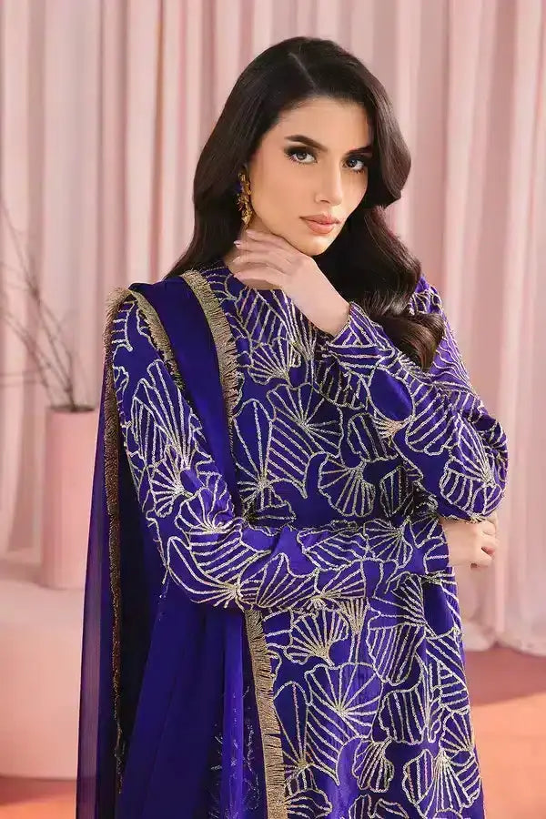 Vanya | Dolce Luxury Formal 23 | DL-14 - Pakistani Designer Dress - by Vanya | Type: Formal - 100% Original at Saira Sultan