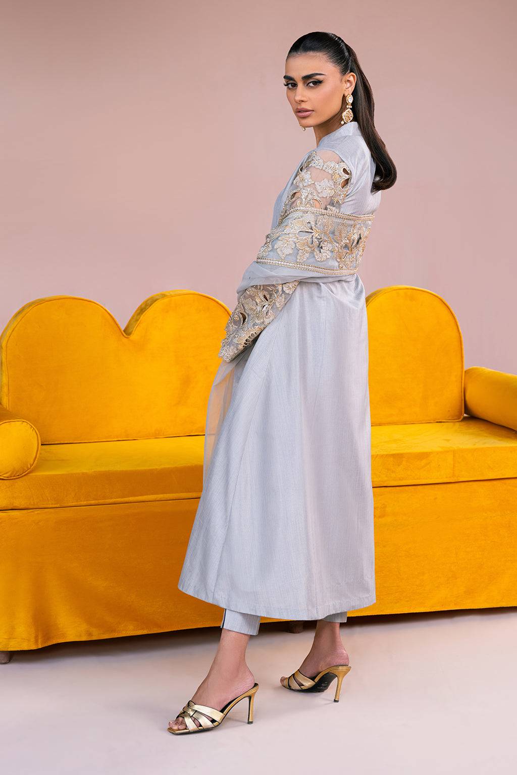 Vanya | Fareesha Formals | FR-01 - Pakistani Designer Dress - by Vanya | Type: Formal - 100% Original at Saira Sultan