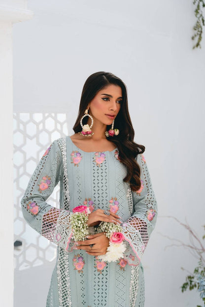Vintage | Eid Edit 24 | Zumena - Pakistani Designer Dress - by Vintage | Type: Luxury - 100% Original at Saira Sultan