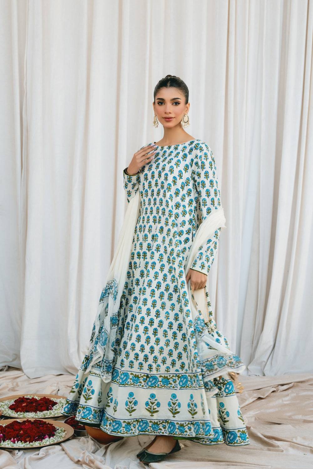 Vintage | Eid Edit 24 | Malaika - Pakistani Designer Dress - by Vintage | Type: Luxury - 100% Original at Saira Sultan