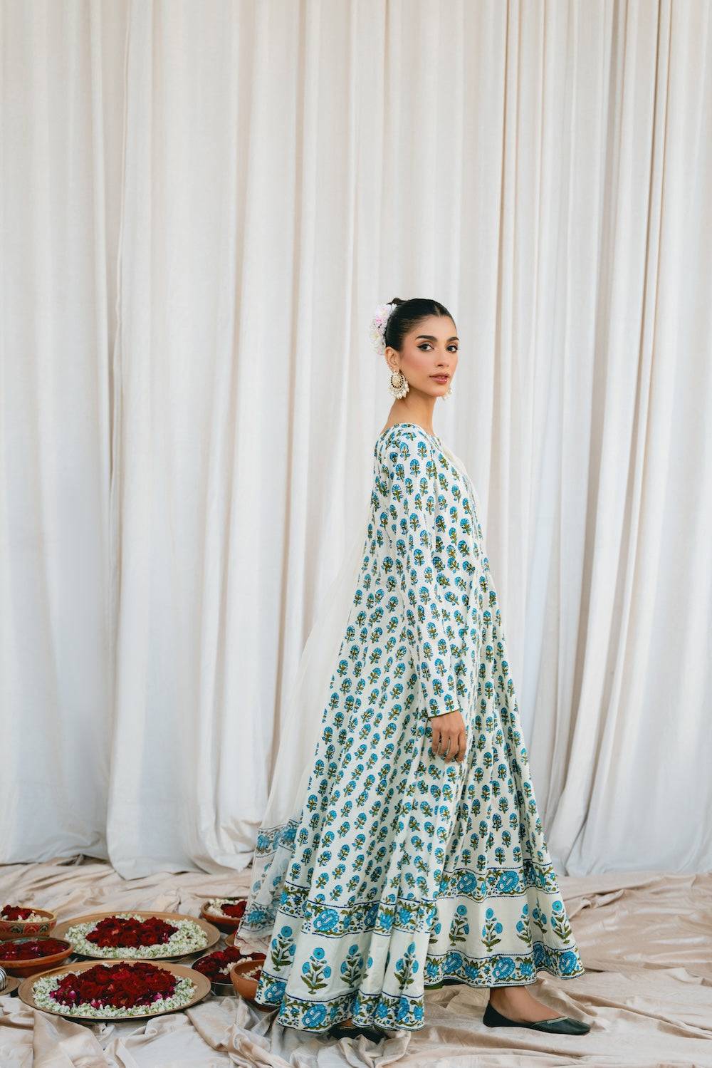 Vintage | Eid Edit 24 | Malaika - Pakistani Designer Dress - by Vintage | Type: Luxury - 100% Original at Saira Sultan